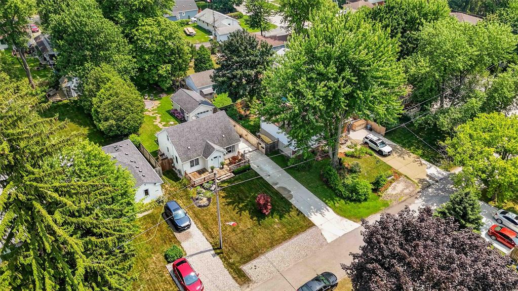 2054 GLADYS Street, Sarnia, Ontario, Canada photo 35