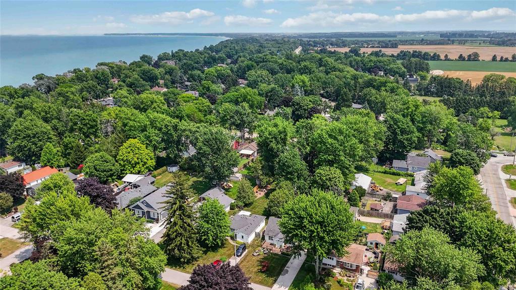 2054 GLADYS Street, Sarnia, Ontario, Canada photo 36