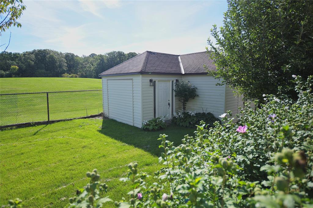 348 FANSHAWE Drive, Sarnia, Ontario, Canada