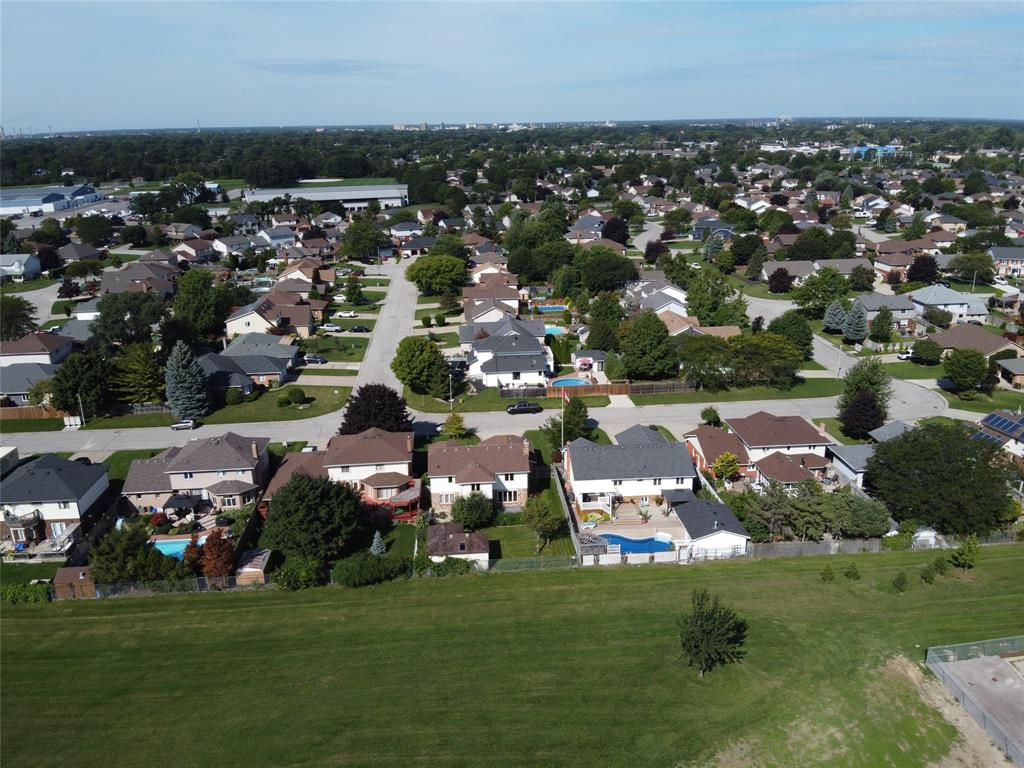 348 FANSHAWE Drive, Sarnia, Ontario, Canada