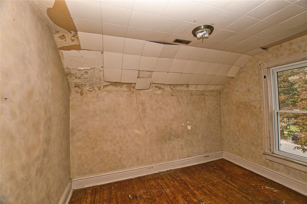 262 VIDAL Street South, Sarnia, Ontario, Canada