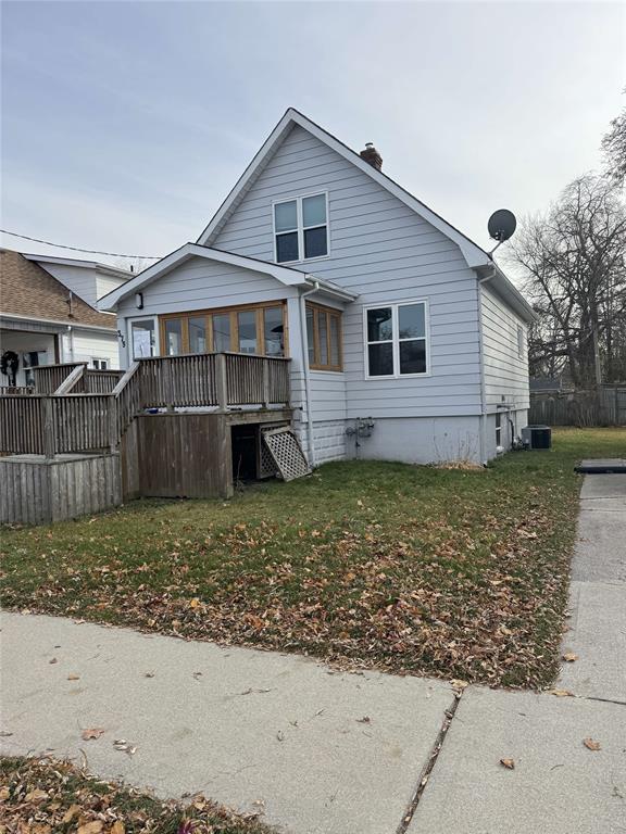 379 Talfourd Street, Sarnia, Ontario, Canada photo 3