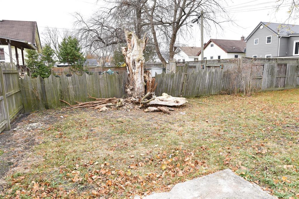 379 Talfourd Street, Sarnia, Ontario, Canada photo 5