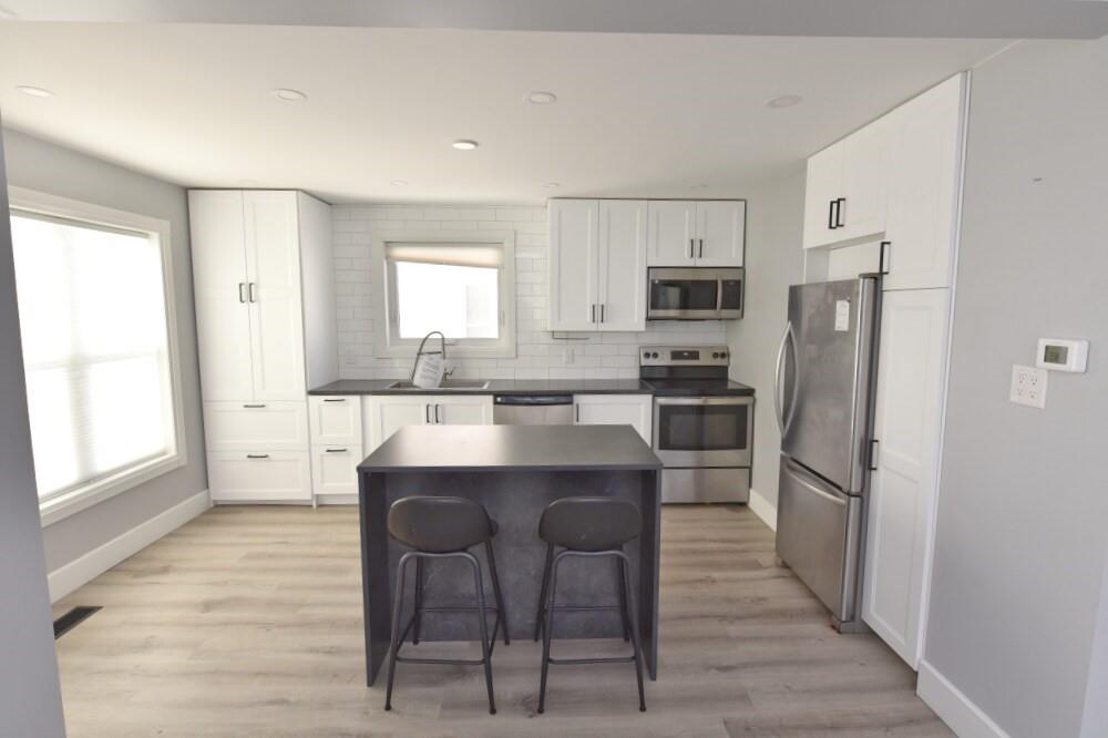 379 Talfourd Street, Sarnia, Ontario, Canada photo 6