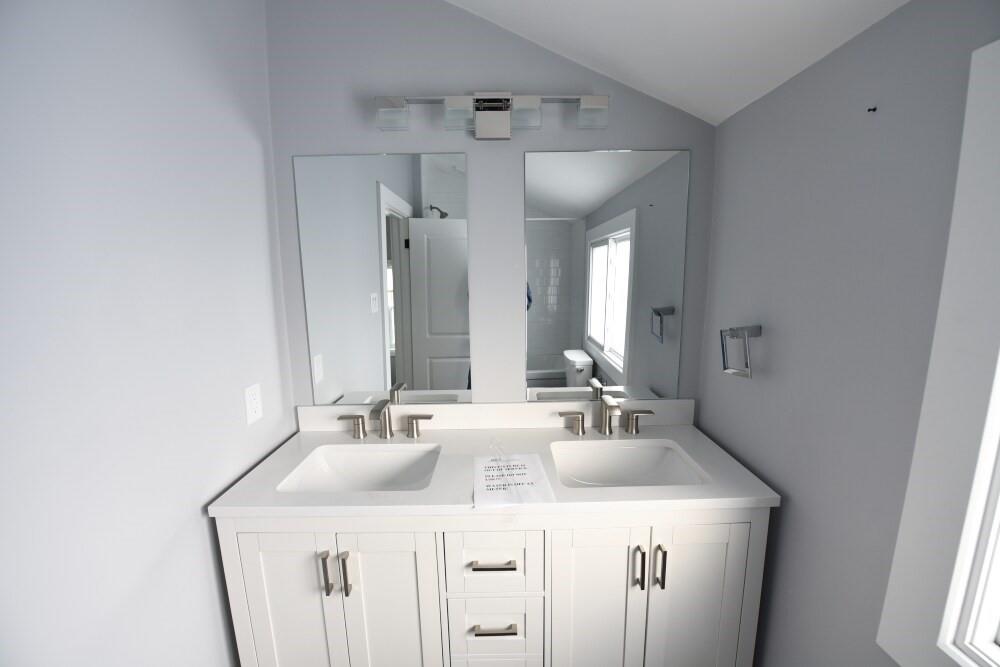 379 Talfourd Street, Sarnia, Ontario, Canada photo 24