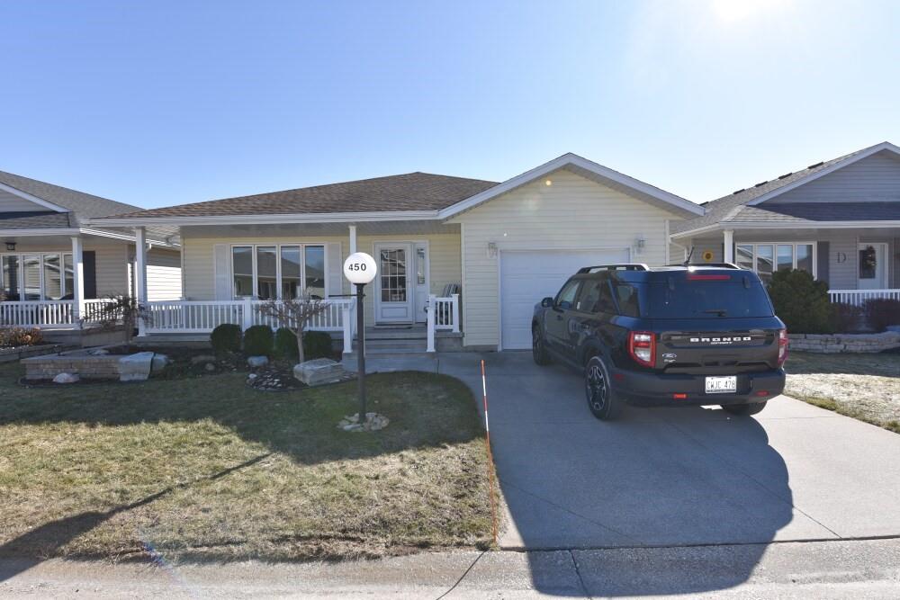 5600 Blackwell Side Road Unit# 450, Sarnia, Ontario, Canada photo 1