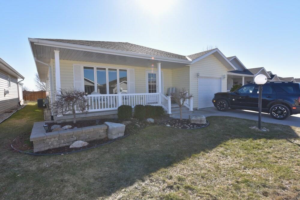 5600 Blackwell Side Road Unit# 450, Sarnia, Ontario, Canada photo 2