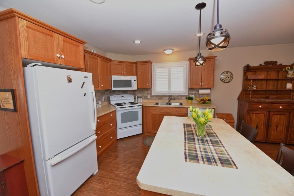 5600 Blackwell Side Road Unit# 450, Sarnia, Ontario, Canada photo 9