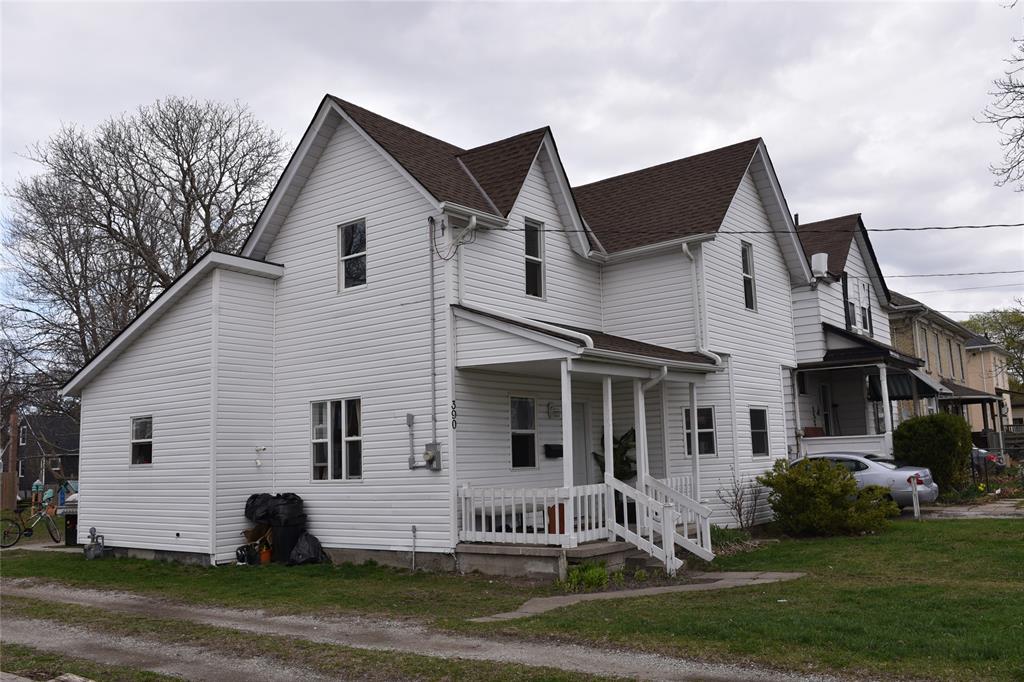 390 Campbell Street, Sarnia, Ontario, Canada photo 3