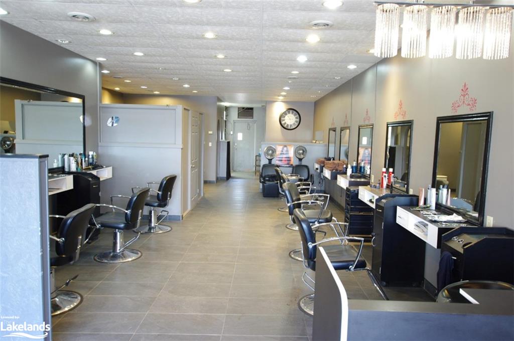 438 WEST Street N Unit# 6, Orillia, Ontario, Canada