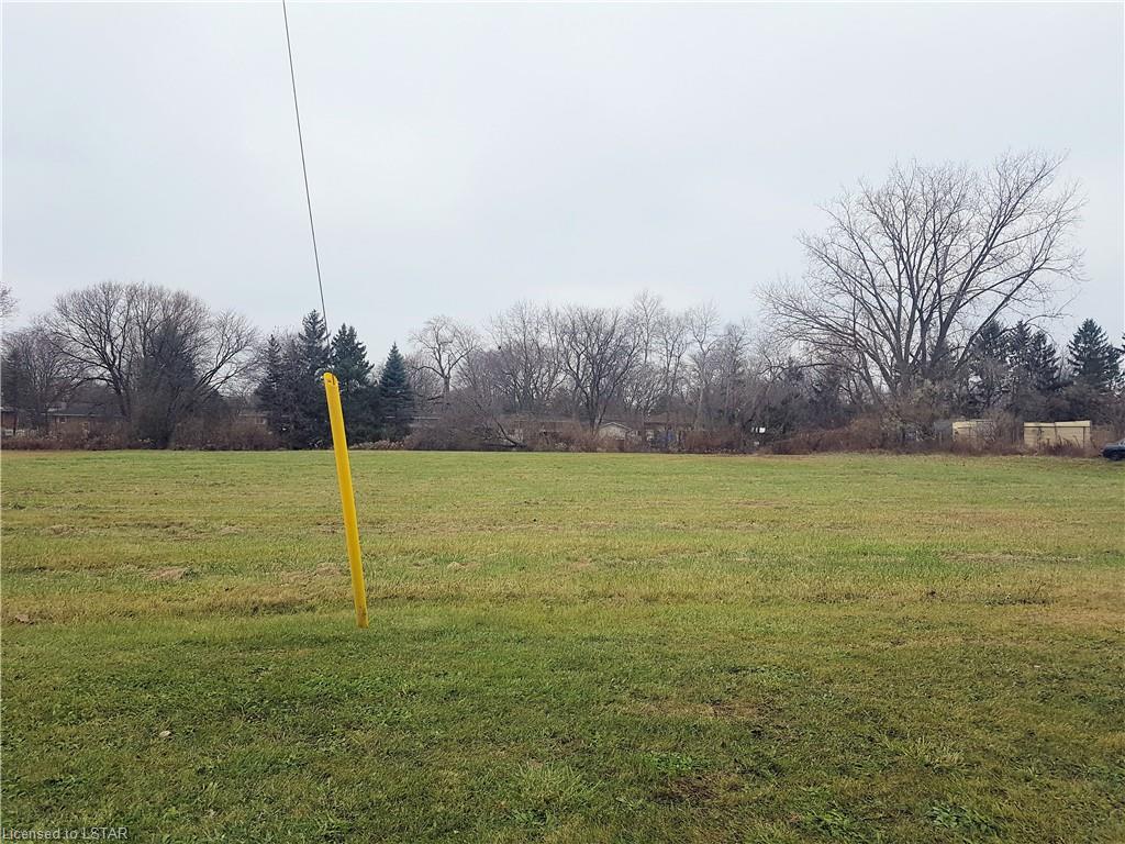 1.5 ACRES OF 148 STRONACH Crescent, London Ontario, Canada