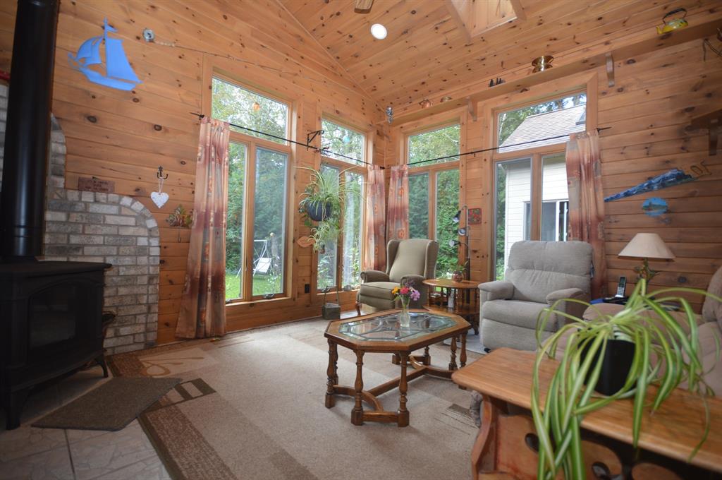 6545 PINE TRAIL Avenue, Lambton Shores Ontario, Canada