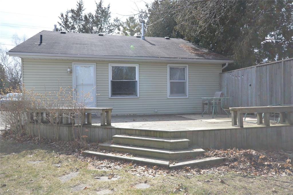 6366 LONDON Road, Lambton Shores, Ontario, Canada