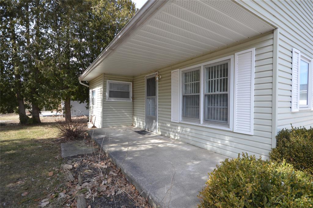 6366 LONDON Road, Lambton Shores, Ontario, Canada