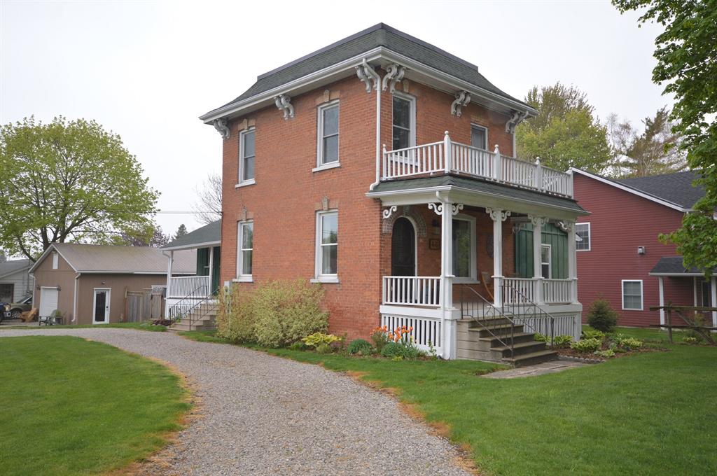 46 WASHINGTON Street North, Lambton Shores Ontario, Canada