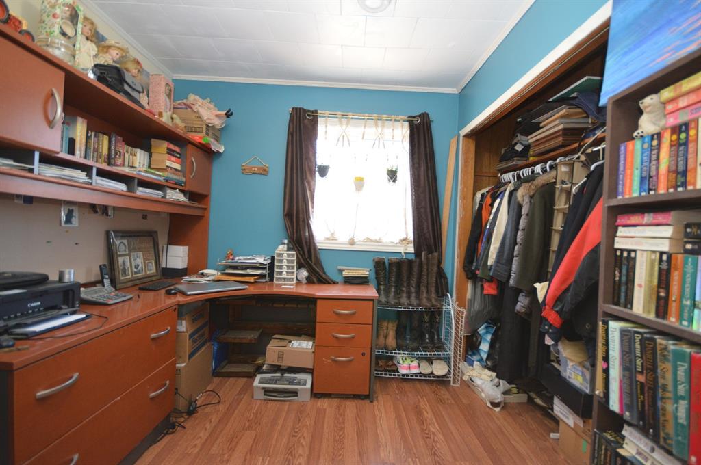 5697 LAKESHORE Road, Plympton-Wyoming, Ontario, Canada