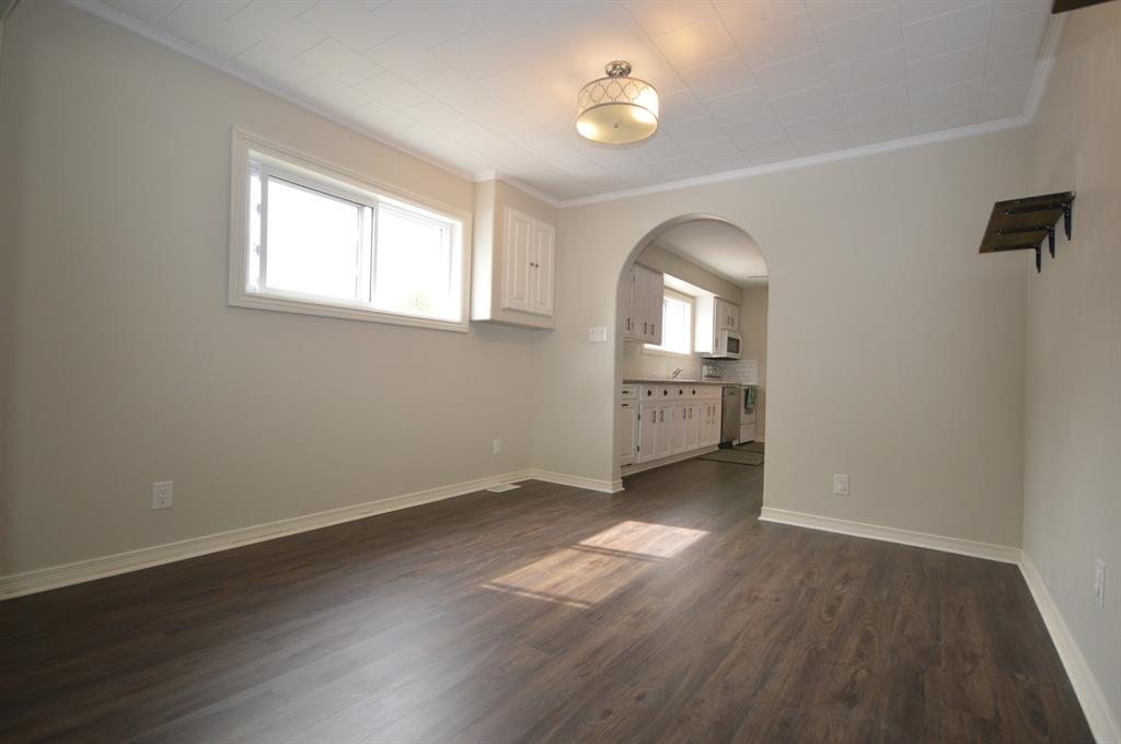 846 DEVINE Street, Sarnia, Ontario, Canada