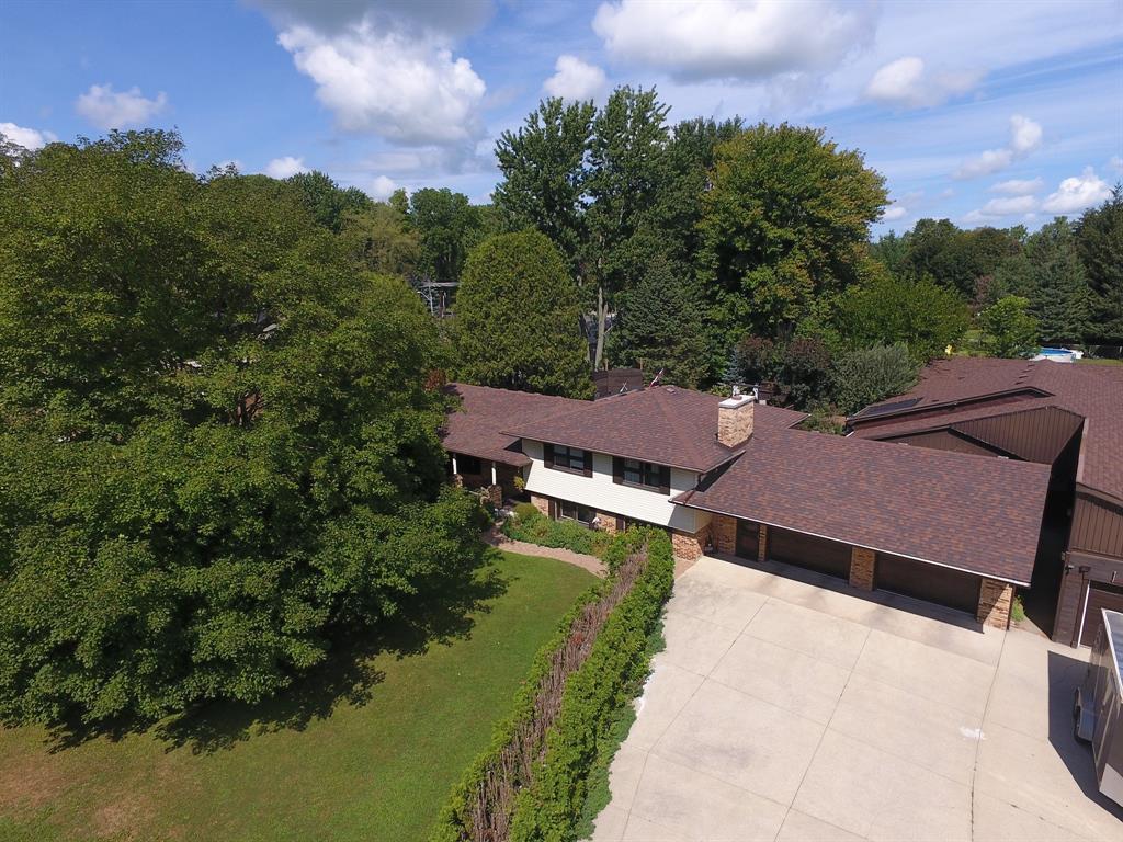 6994 LONDON Line, Warwick, Ontario, Canada
