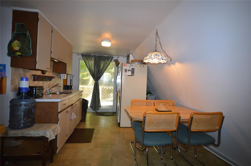 9866 LAKE Road, Lambton Shores, Ontario, Canada