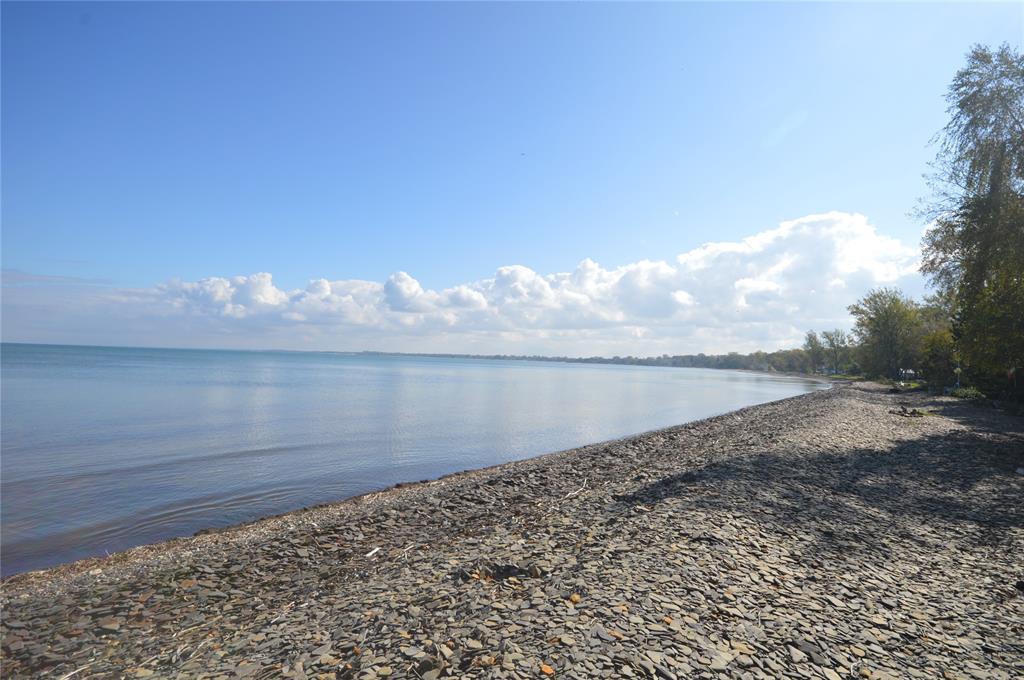 9866 LAKE Road, Lambton Shores, Ontario, Canada