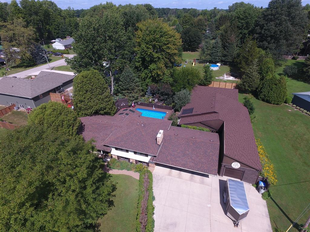 6994 LONDON Line, Warwick, Ontario, Canada