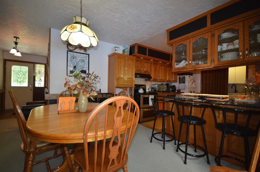 6994 LONDON Line, Warwick, Ontario, Canada