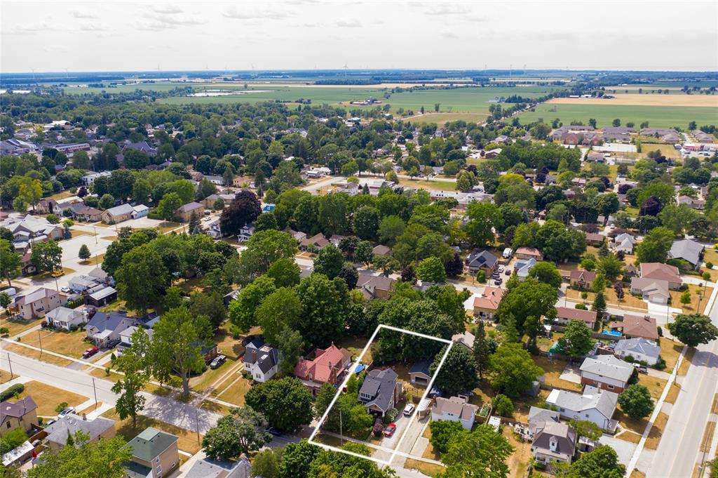 32 ALBERT Street, Lambton Shores, Ontario, Canada