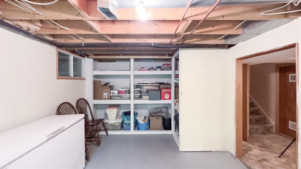 2574 KAYMAR Crescent, Sarnia, Ontario, Canada