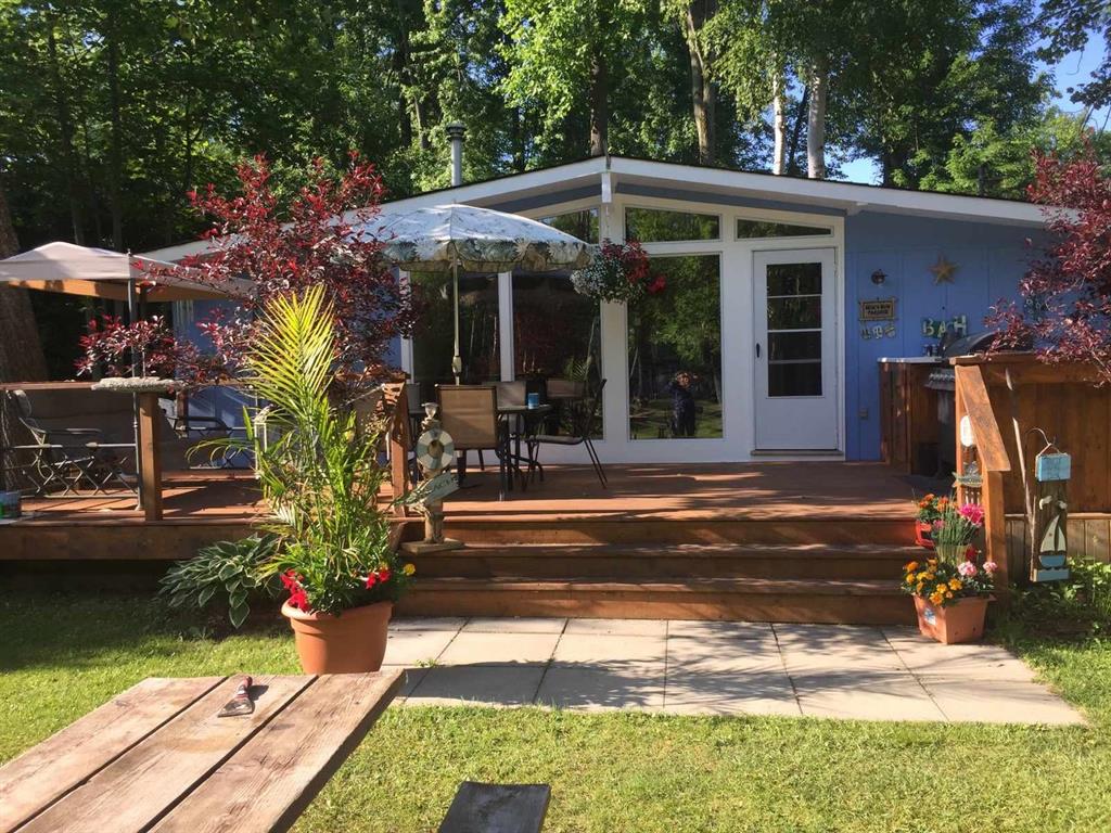 6121 WILLIZ Road, Lambton Shores, Ontario, Canada