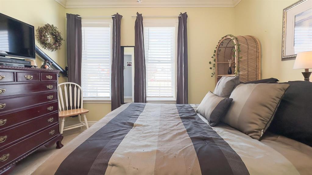65 BROADWAY Street, Lambton Shores, Ontario, Canada
