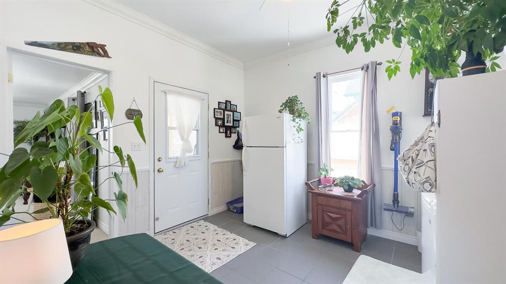 65 BROADWAY Street, Lambton Shores, Ontario, Canada