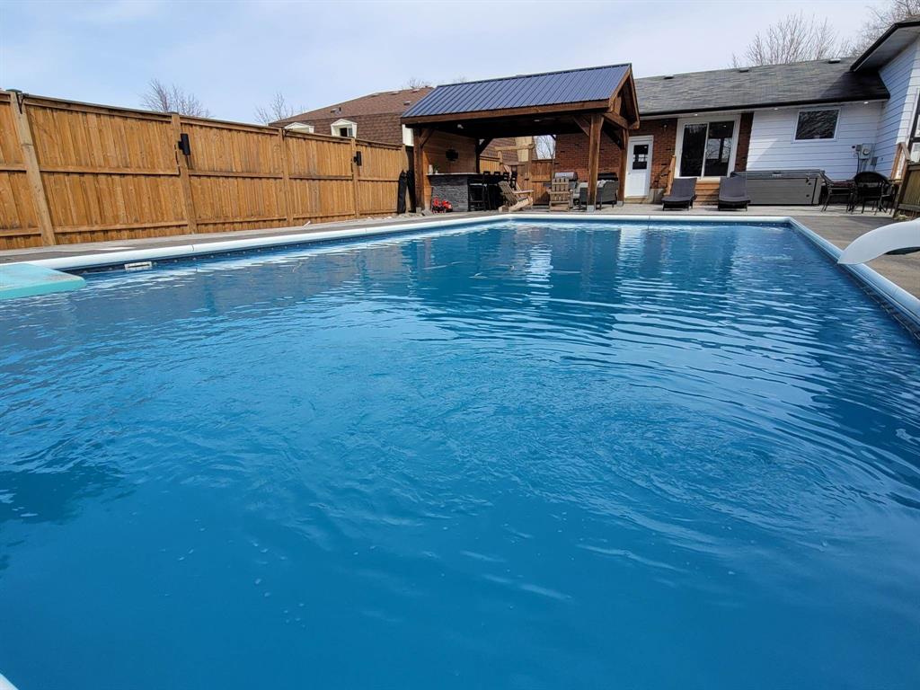 14 PARK Lane, Lambton Shores, Ontario, Canada