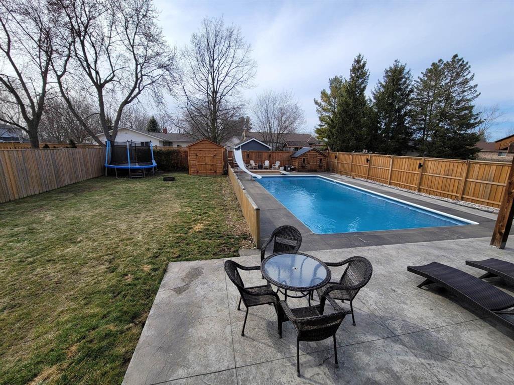 14 PARK Lane, Lambton Shores, Ontario, Canada
