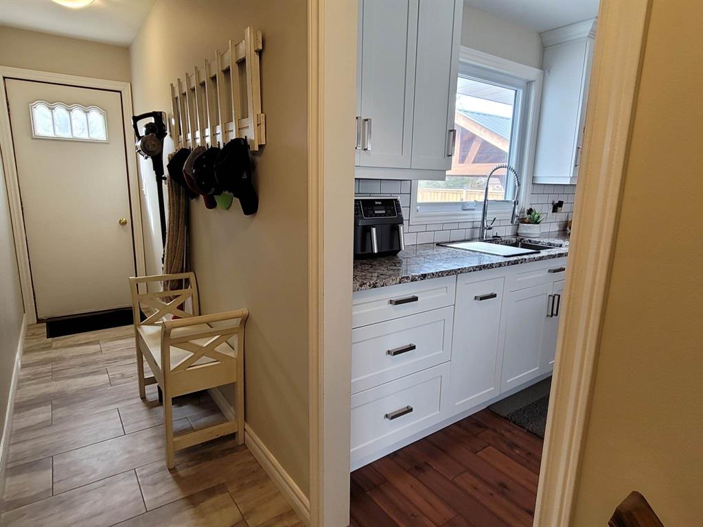 14 PARK Lane, Lambton Shores, Ontario, Canada