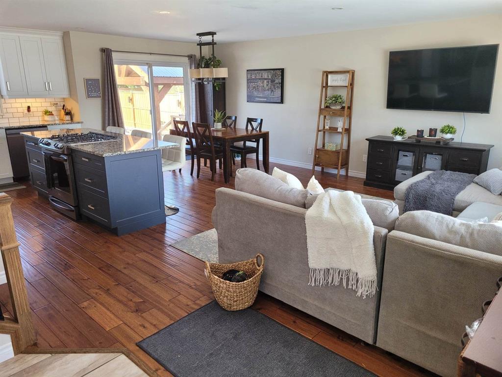 14 PARK Lane, Lambton Shores, Ontario, Canada