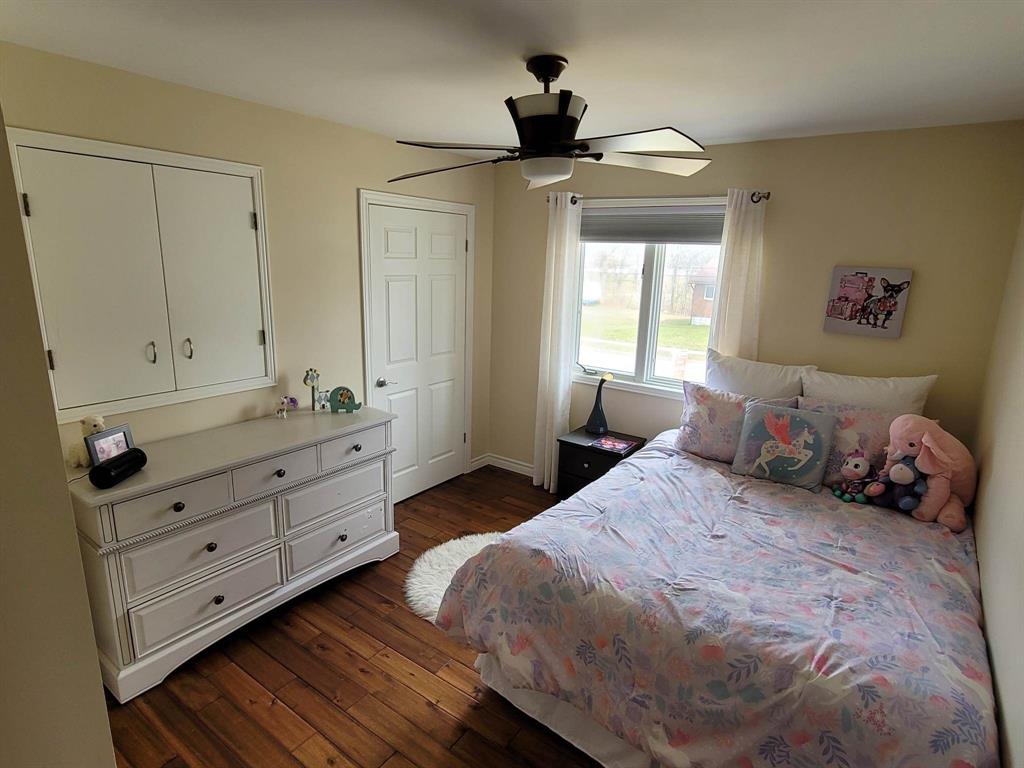 14 PARK Lane, Lambton Shores, Ontario, Canada