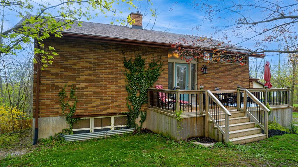 11 BAYLEY Street, Lambton Shores, Ontario, Canada