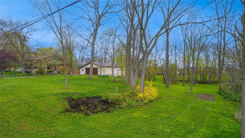 11 BAYLEY Street, Lambton Shores, Ontario, Canada