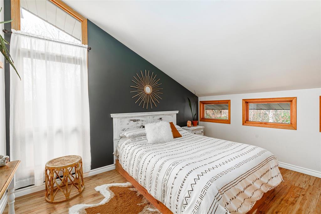 11 BAYLEY Street, Lambton Shores, Ontario, Canada