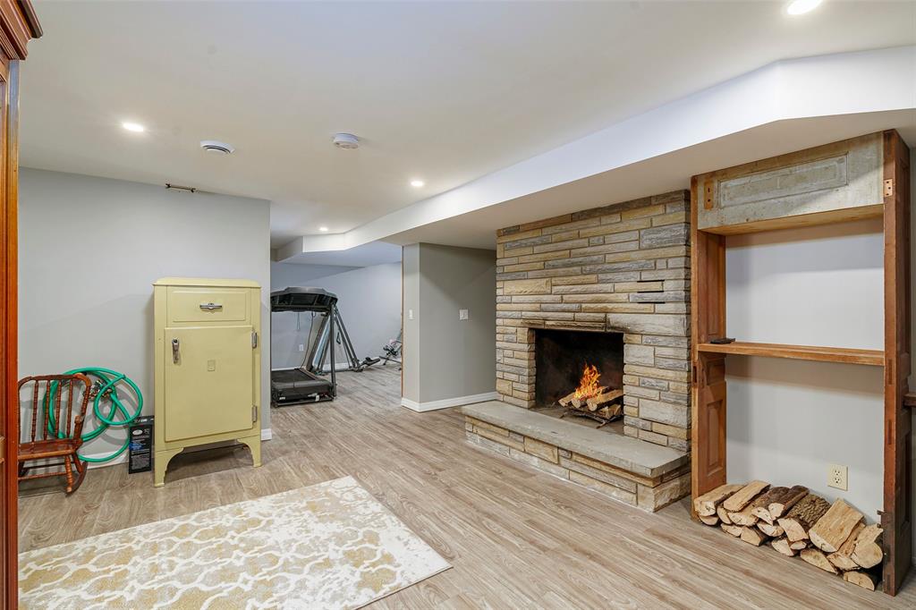 11 BAYLEY Street, Lambton Shores, Ontario, Canada