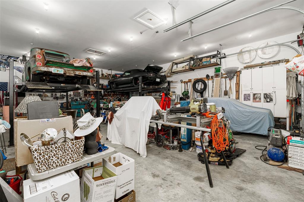 6782 EAST PARKWAY Drive, Lambton Shores, Ontario, Canada