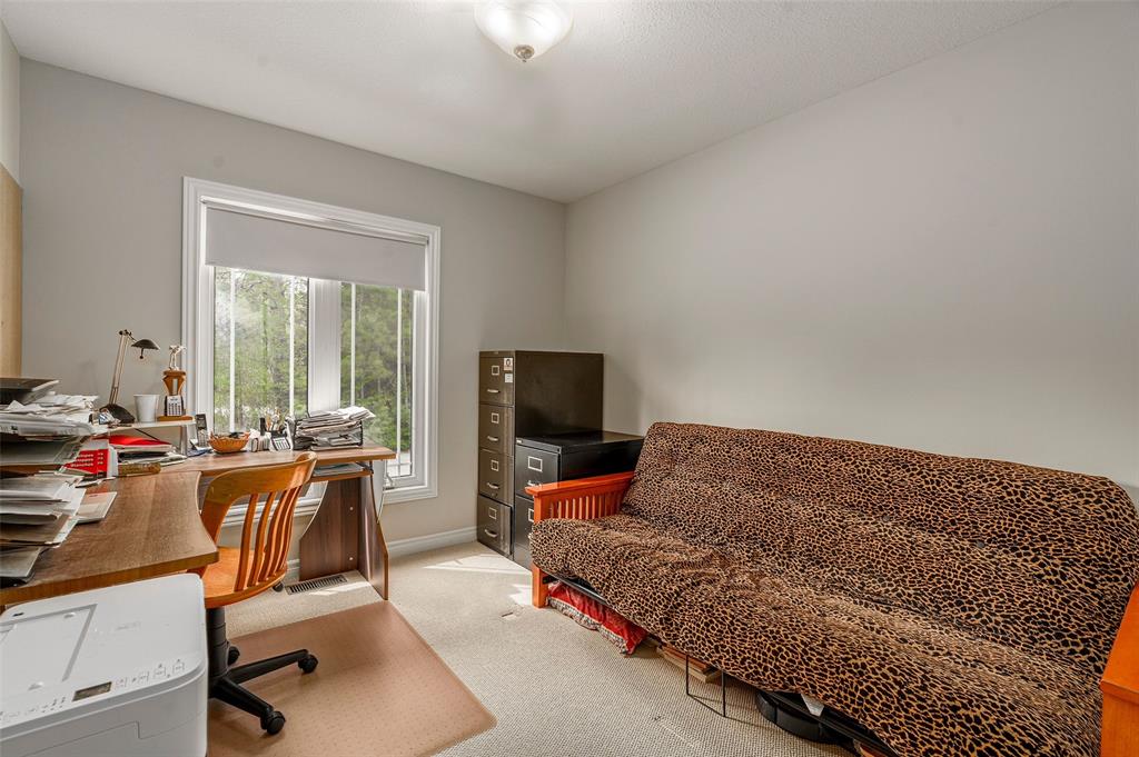 6782 EAST PARKWAY Drive, Lambton Shores, Ontario, Canada