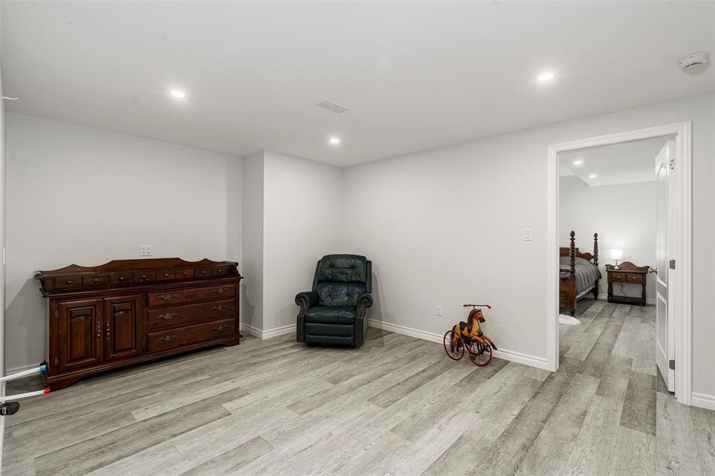 6782 EAST PARKWAY Drive, Lambton Shores, Ontario, Canada
