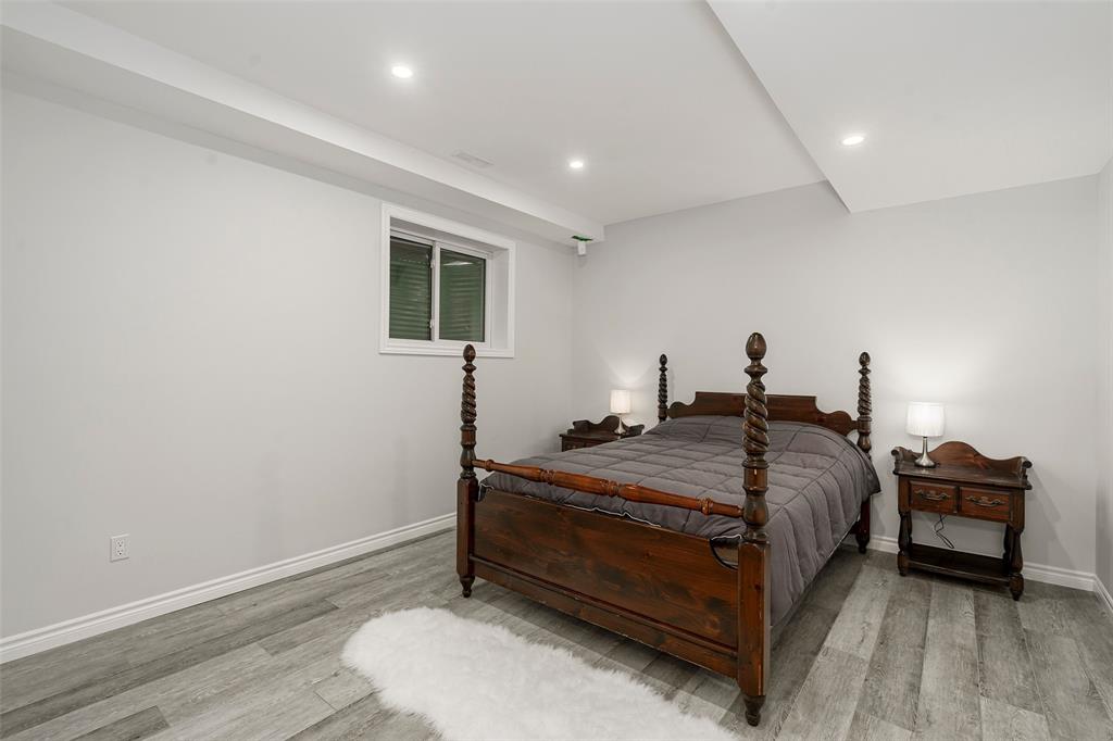 6782 EAST PARKWAY Drive, Lambton Shores, Ontario, Canada