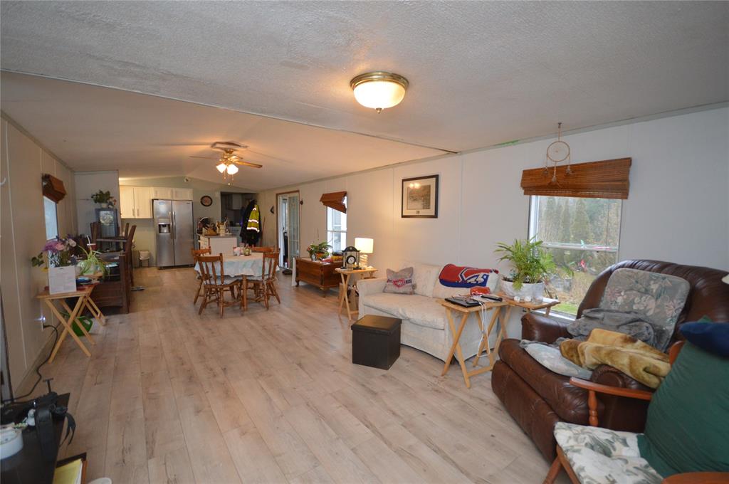 9839 LAKESHORE Road Unit# 3, Lambton Shores, Ontario, Canada
