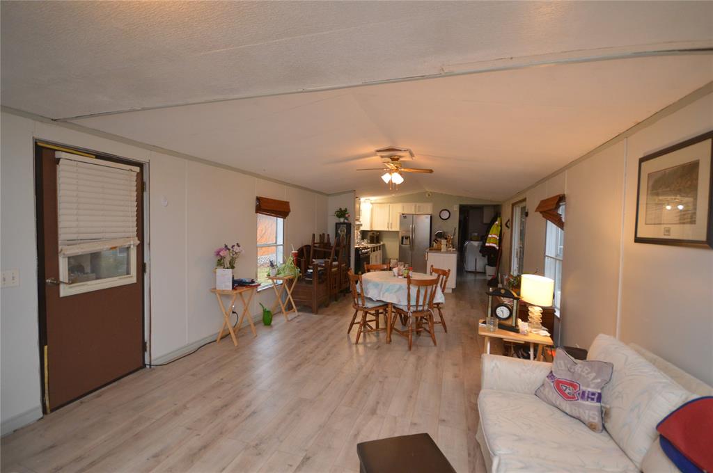 9839 LAKESHORE Road Unit# 3, Lambton Shores, Ontario, Canada