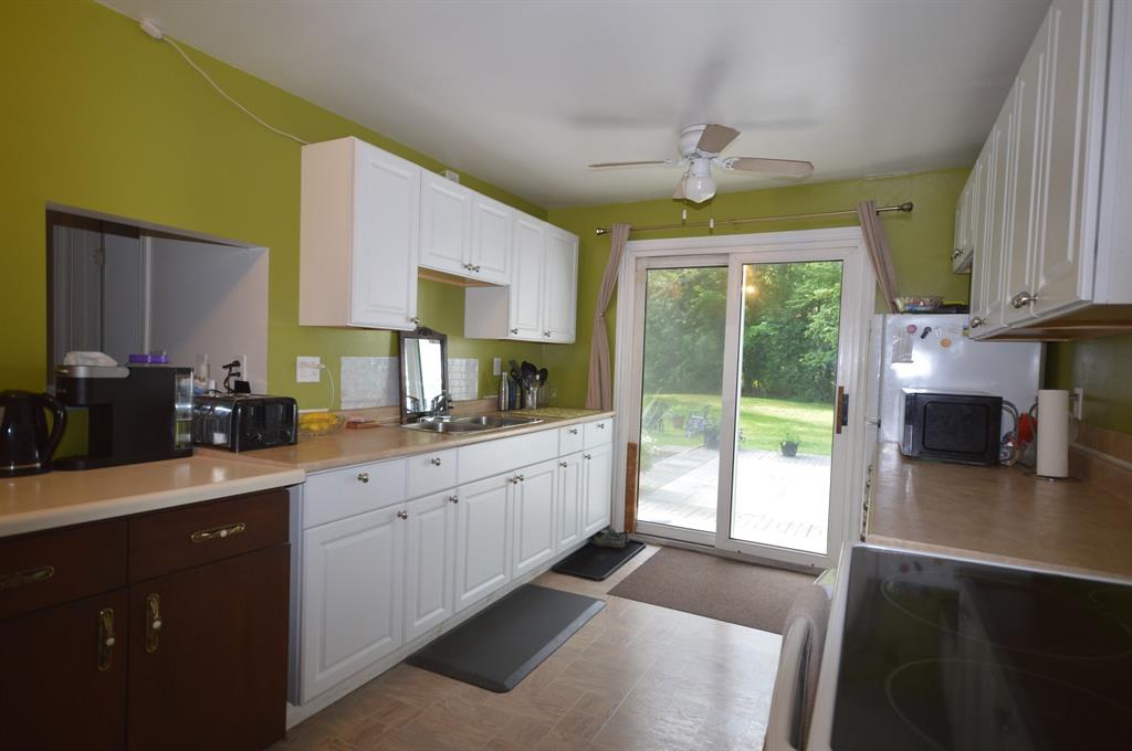 6419 VICTORIA Avenue, Lambton Shores, Ontario, Canada