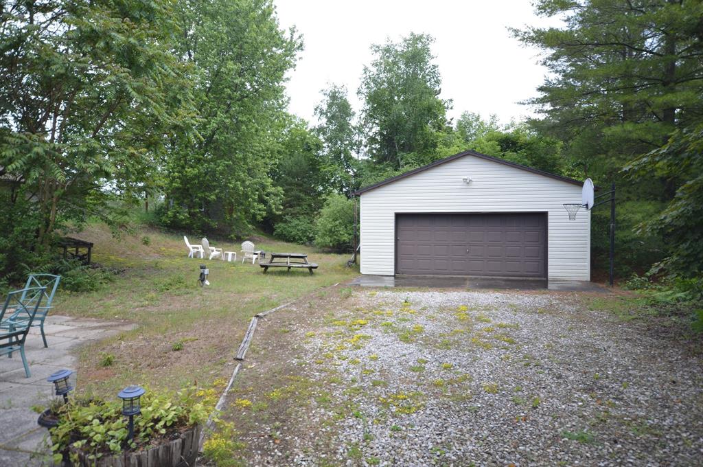 9670 RICHARDSON Drive, Lambton Shores, Ontario, Canada
