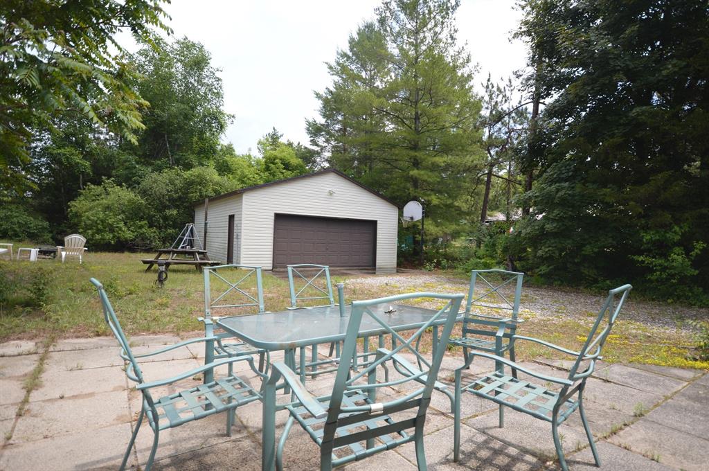 9670 RICHARDSON Drive, Lambton Shores, Ontario, Canada