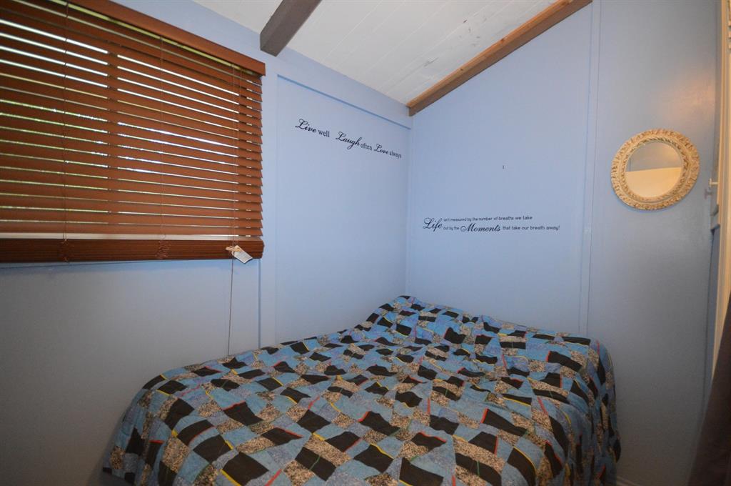 9670 RICHARDSON Drive, Lambton Shores, Ontario, Canada